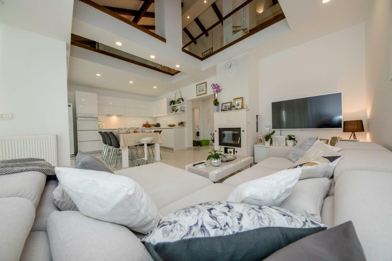 Villa Bella Banjol Екстер'єр фото