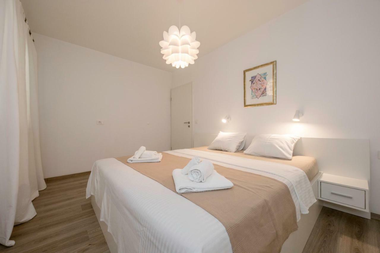 Villa Bella Banjol Екстер'єр фото